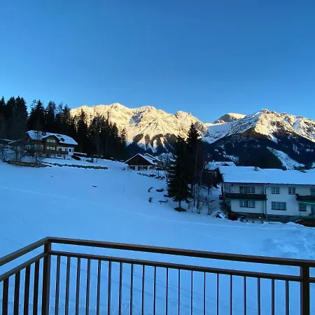 公寓 Moderne Kaminstube *