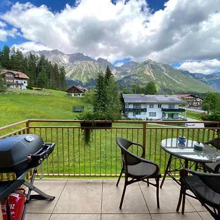 Moderne Kaminstube * 拉姆绍达赫斯坦